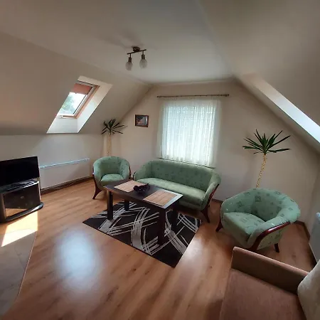 בית אירוח Patio סטגנה